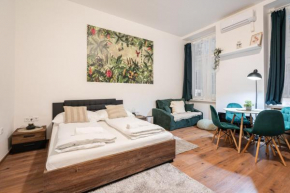 D68 Boutique Apartments, Best Location by BQA
